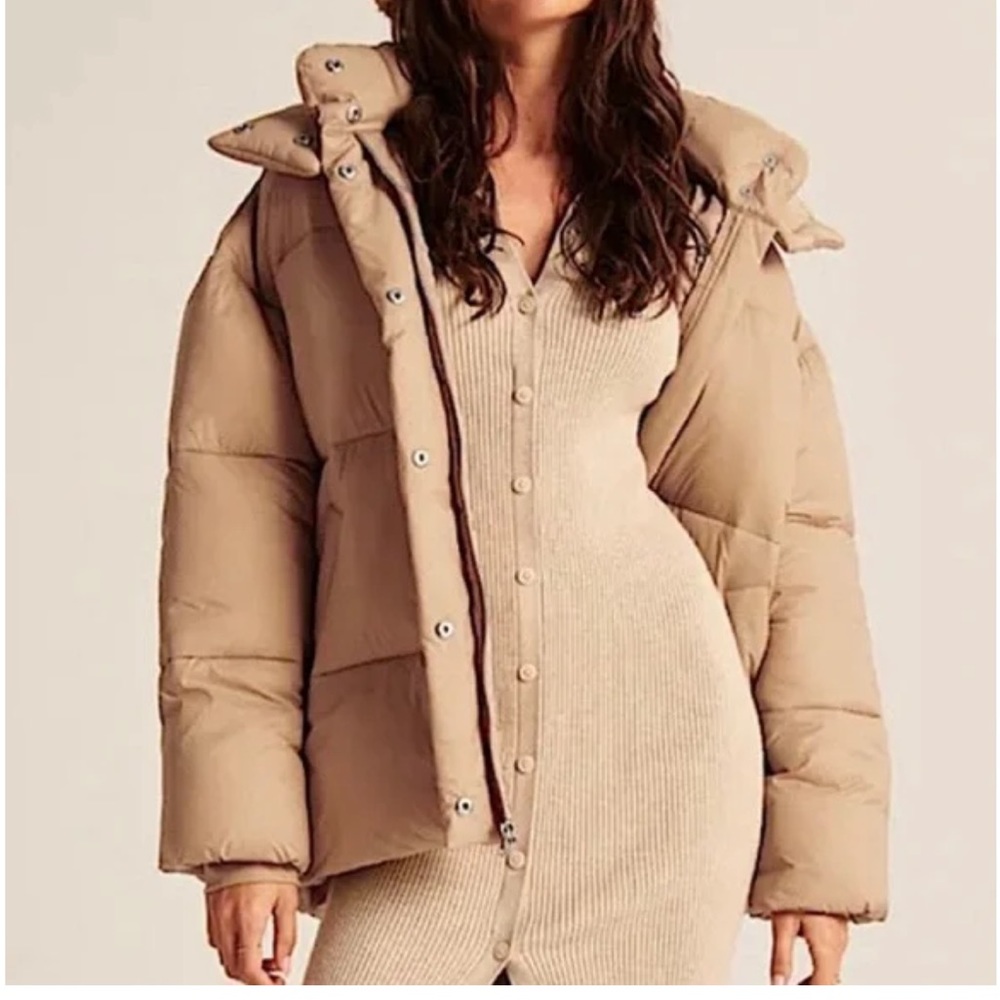 Abercrombie Mid Length Puffer - Picture 7 of 7